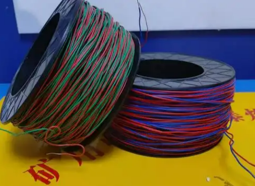 武穴放炮线的主要材质有哪些？不同材质的适用场景有何区别？